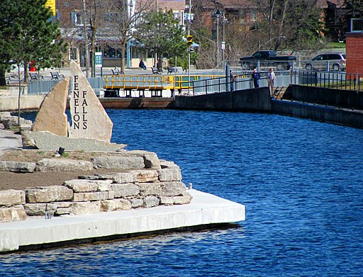 Fenelon Falls Sign with locks in the background
